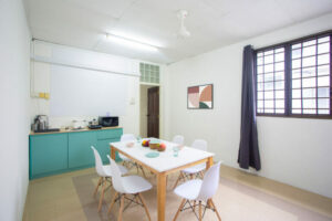 Cove 460B River Valley Road kitchen and dining area