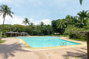 Cove Bayshore park pool