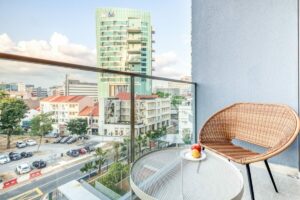 Hmlet Sturdee Residences balcony